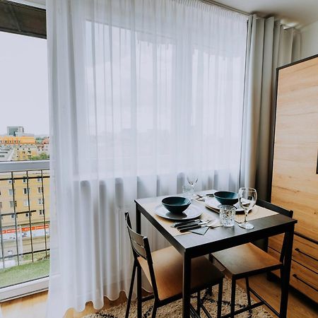 Komfortowy Apartament W Centrum Wroclawia Dış mekan fotoğraf